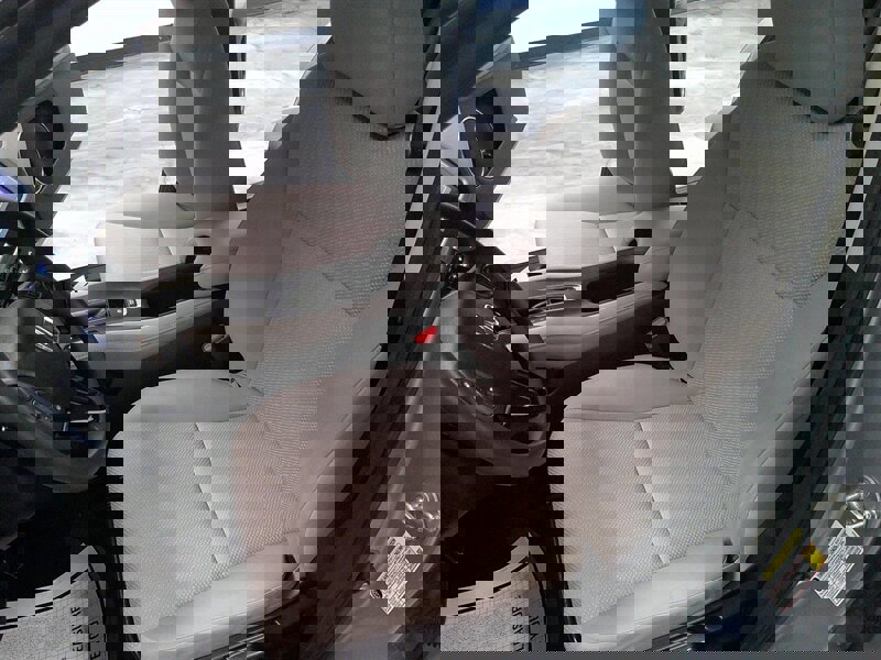 Used 2017 Honda HR-V EX image 19