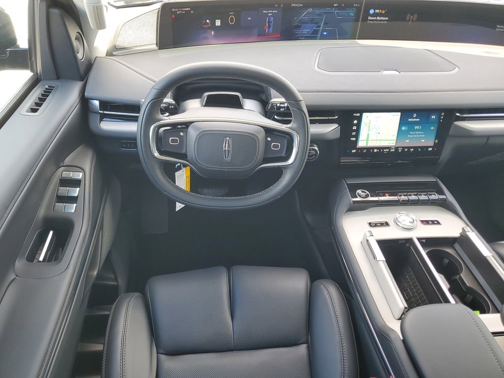 New 2025 Lincoln Navigator L Reserve image 16