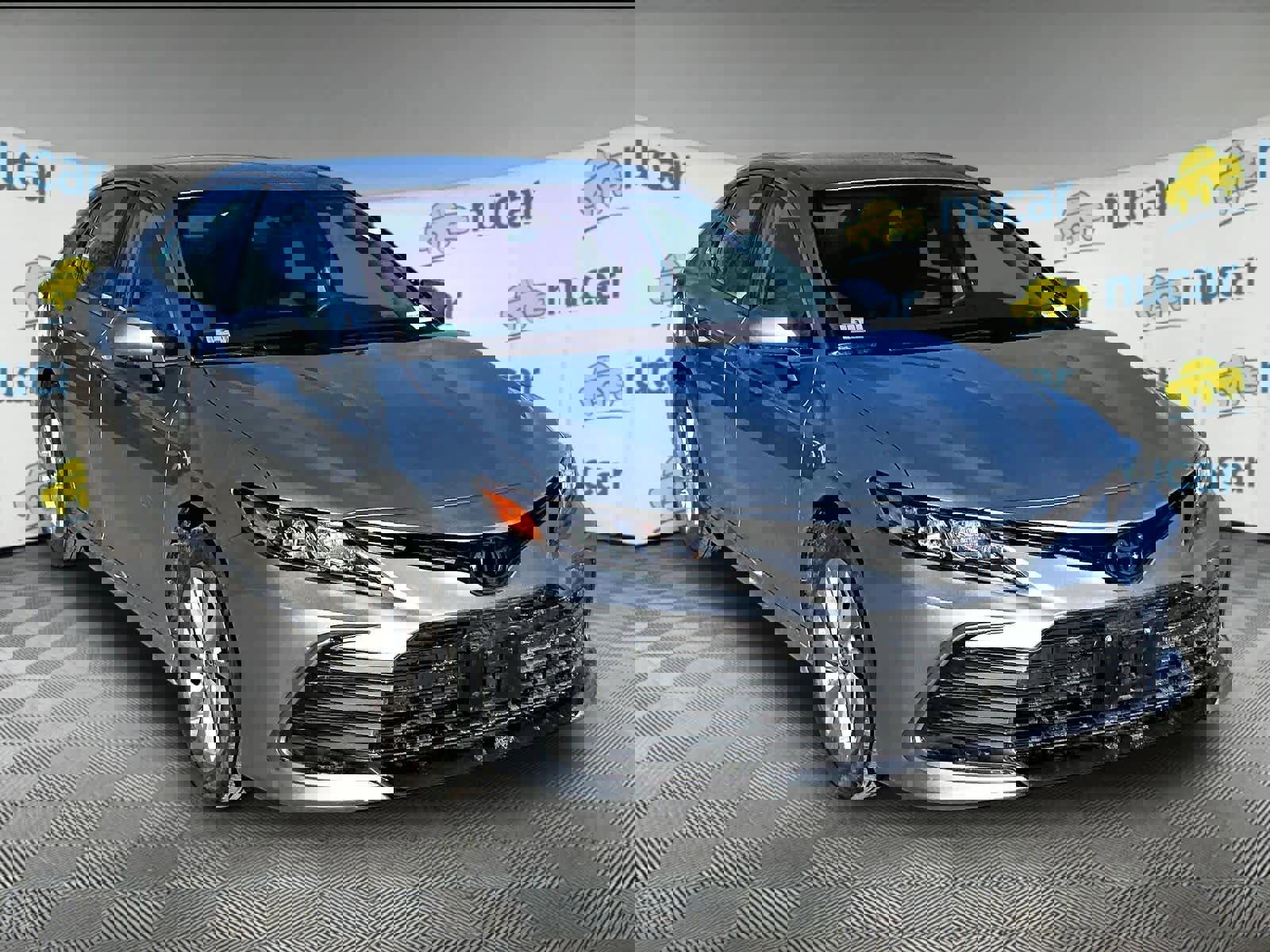 Used 2023 Toyota Camry LE image 1