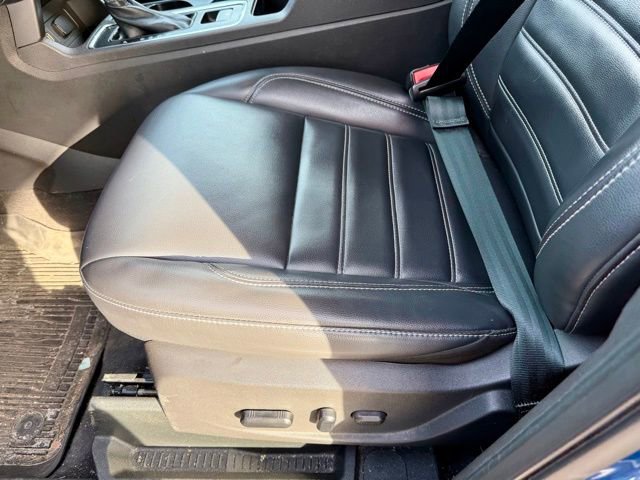 Used 2019 Ford Escape SEL image 26