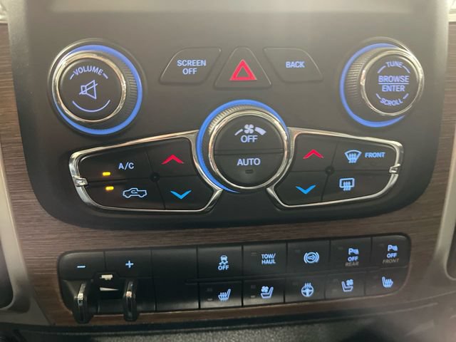 Used 2016 RAM 3500 Laramie w/ Cold Weather Group AWD/4WD image 20