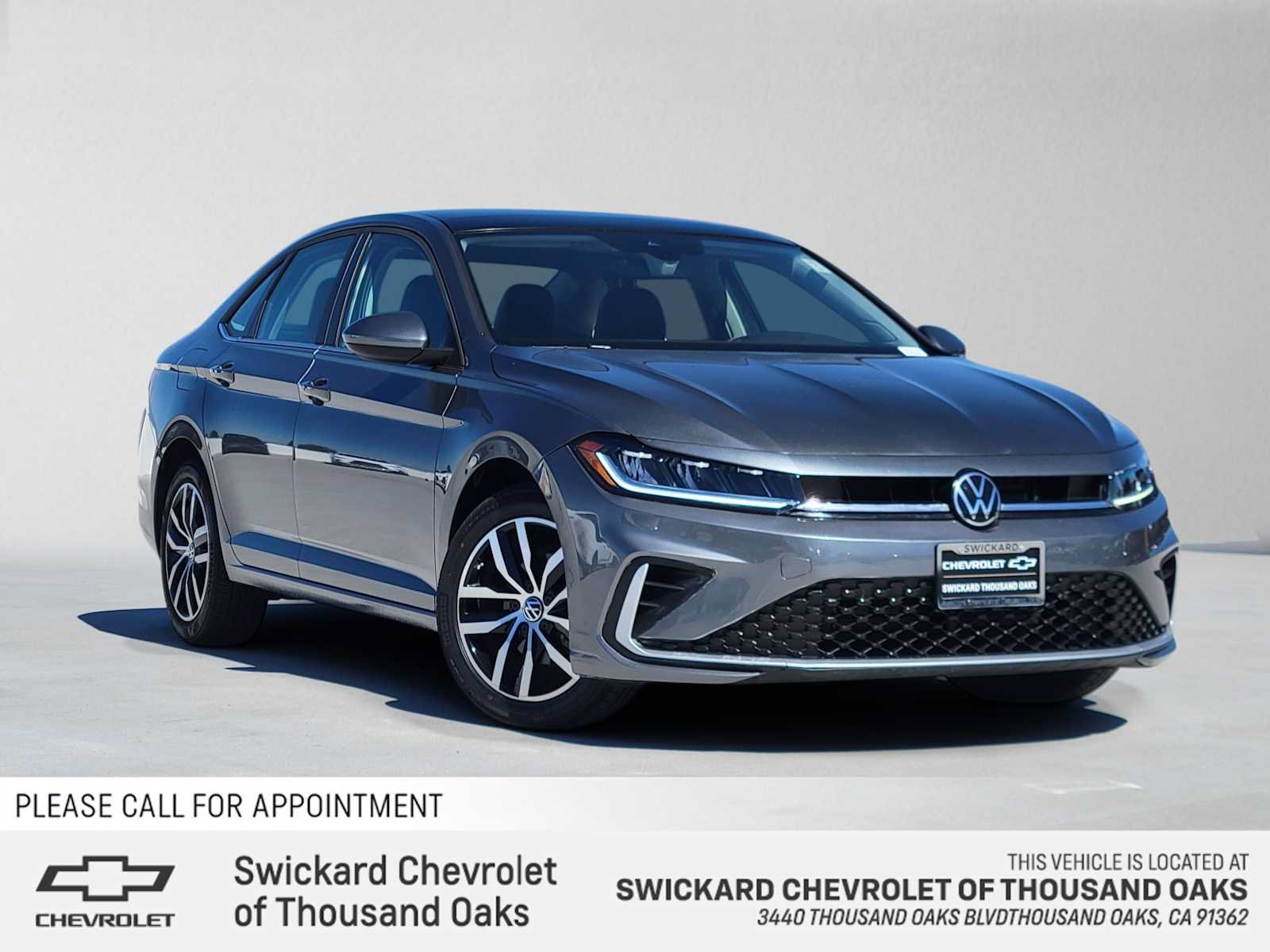 Used 2026 Volkswagen Jetta SE FWD image 1