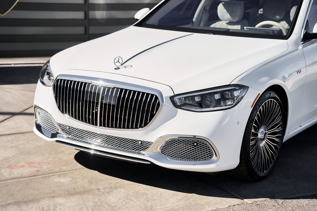 Used 2025 Mercedes-Benz Maybach S 680 4MATIC image 7