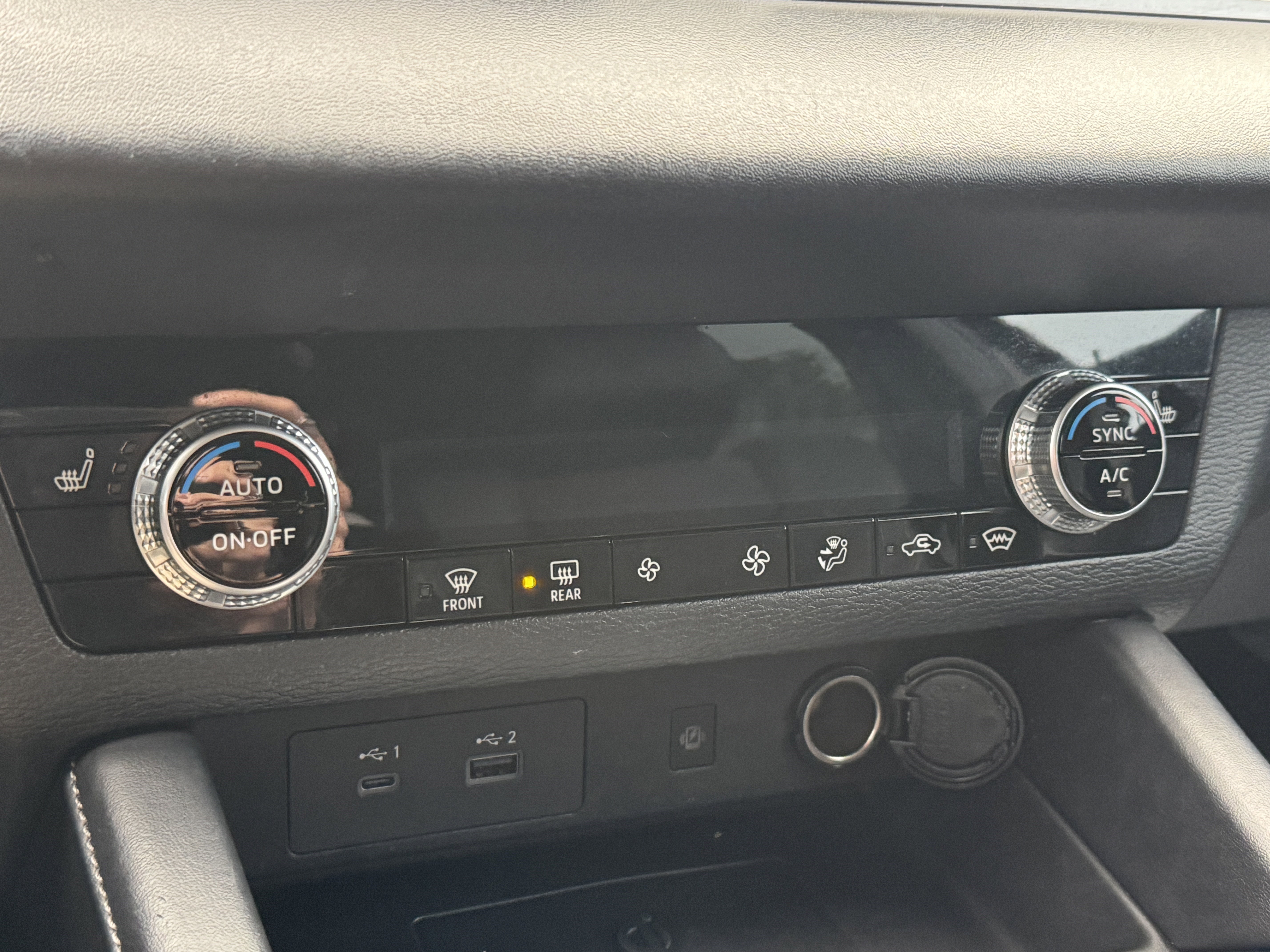 Used 2023 Mitsubishi Outlander SE AWD/4WD image 27