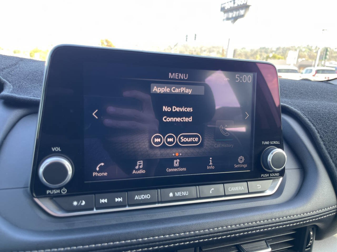 Used 2023 Nissan Rogue SV FWD image 22
