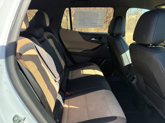 New 2026 Chevrolet Equinox ACTIV w/ Convenience Package III image 15