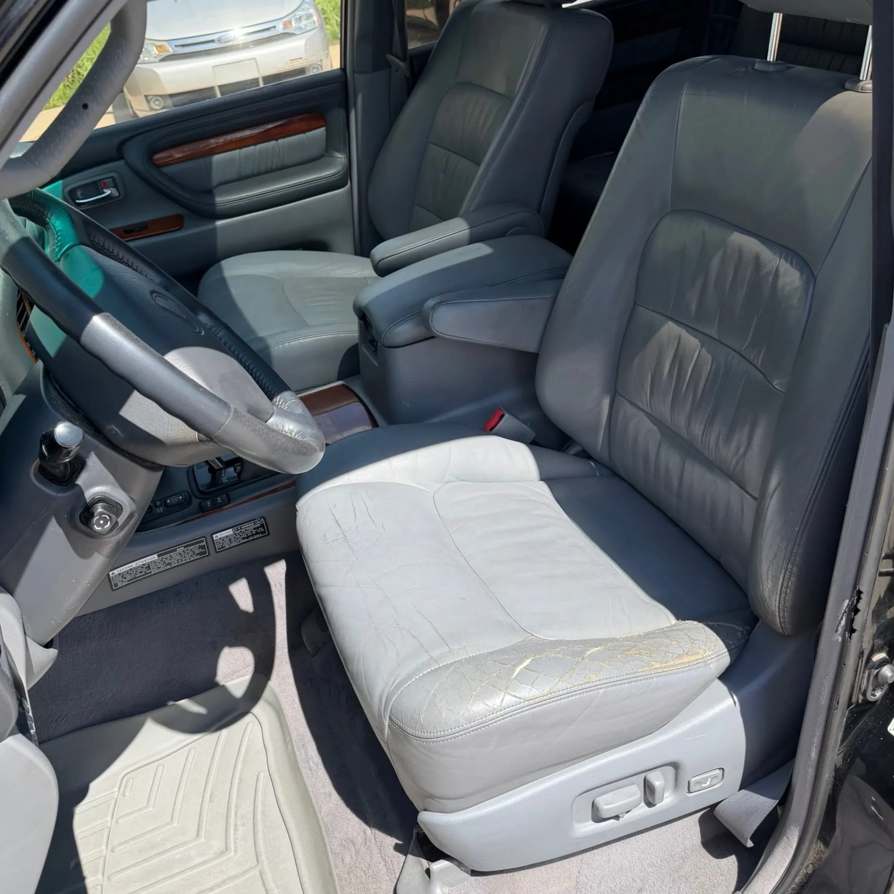 Used 1999 Lexus LX 470 4WD image 7