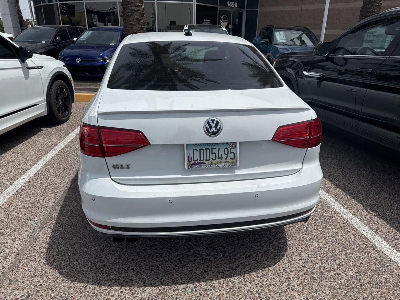 Used 2017 Volkswagen Jetta GLI FWD image 14