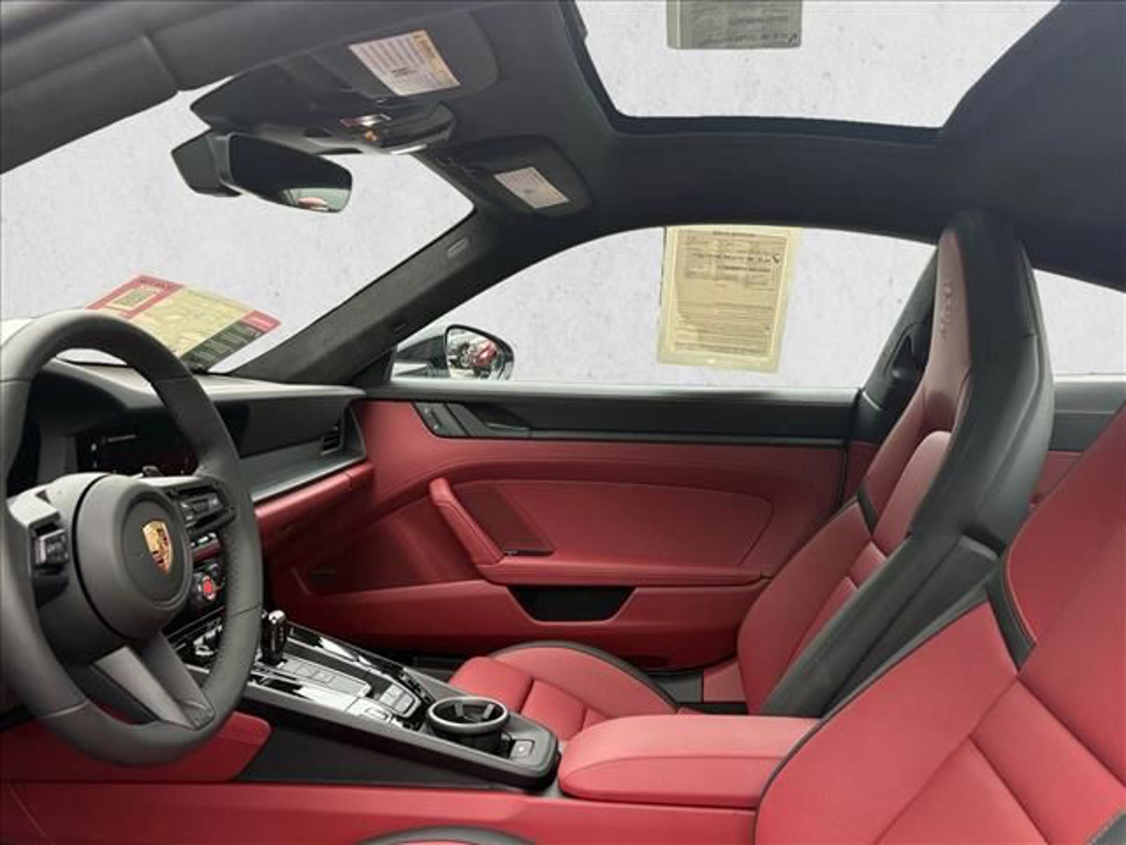 Certified 2025 Porsche 911 Carrera GTS image 17