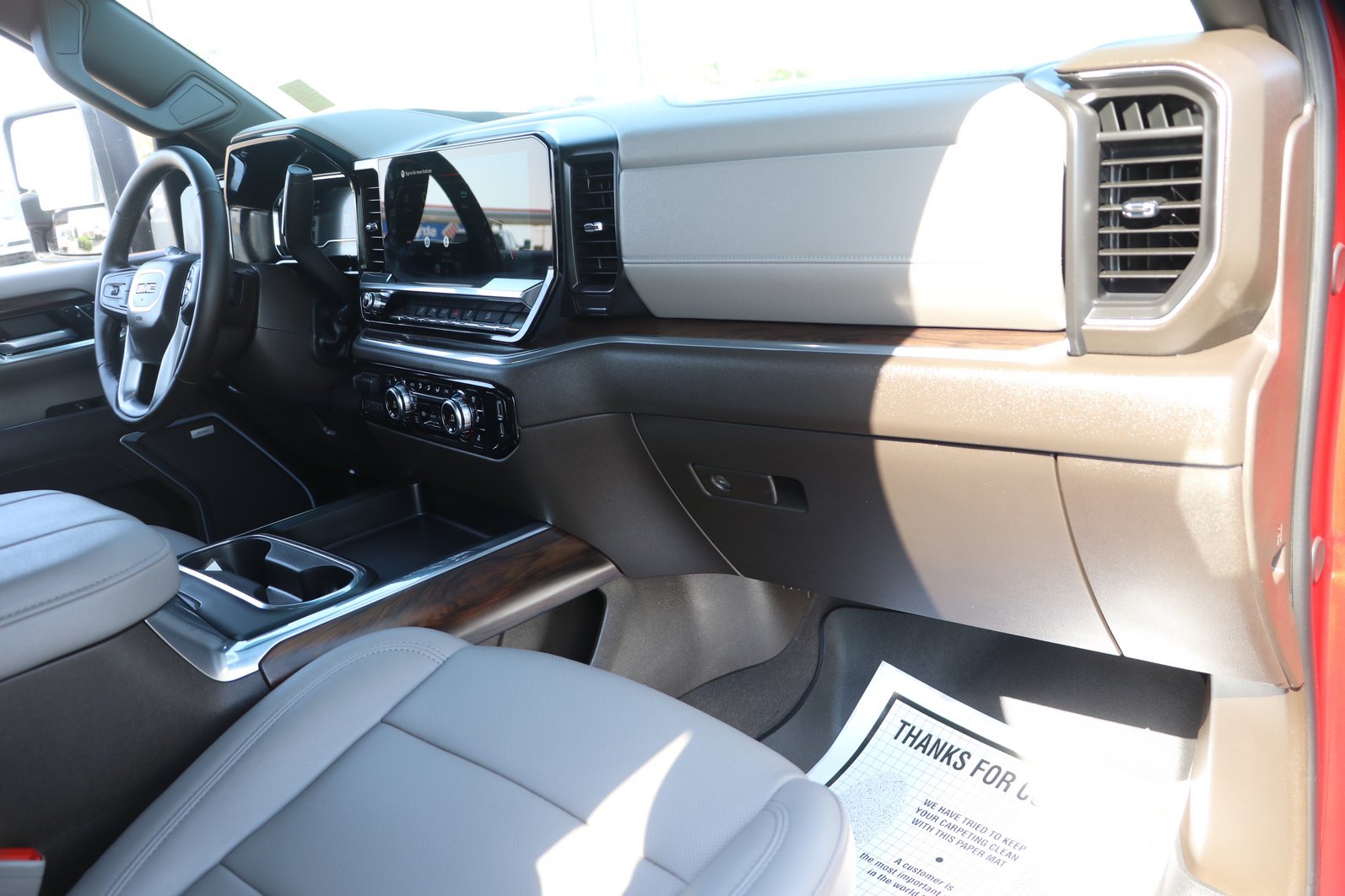 Used 2025 GMC Sierra 2500 SLT w/ SLT Premium Package AWD/4WD image 36