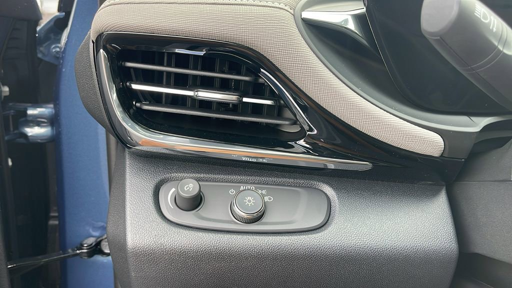 New 2025 Buick Envista Avenir image 25