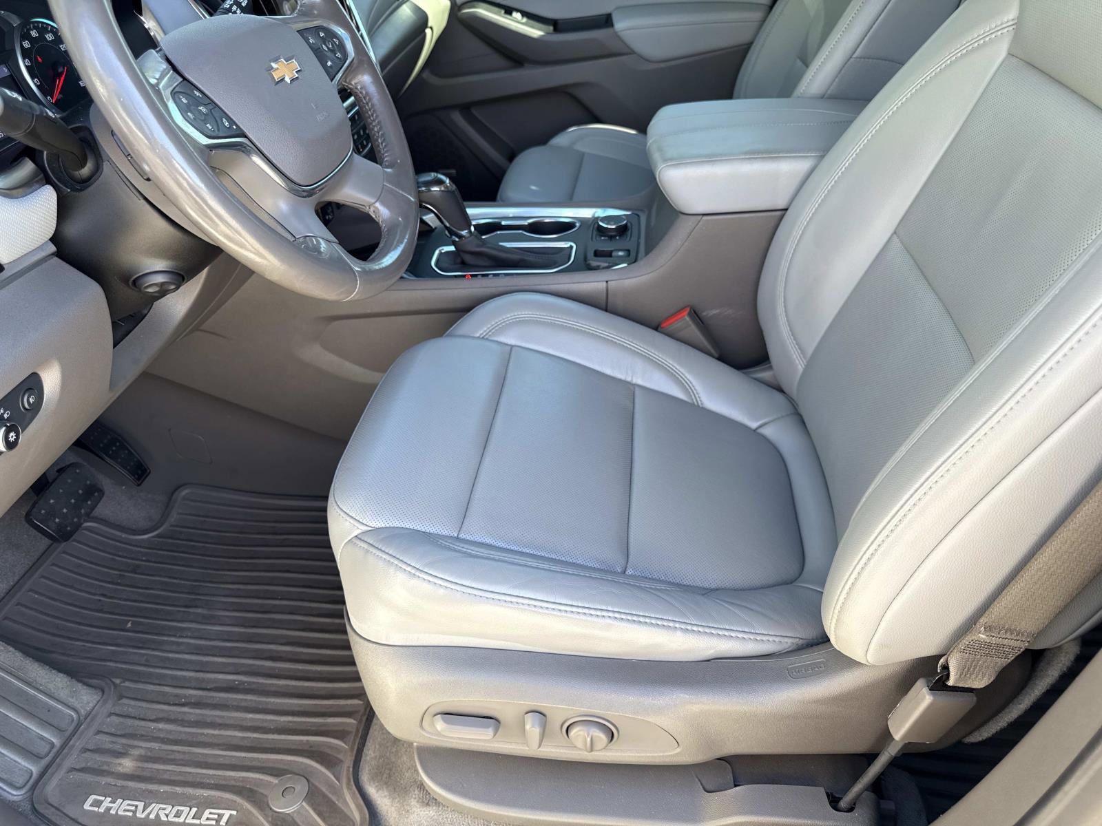 Used 2020 Chevrolet Traverse Premier image 19