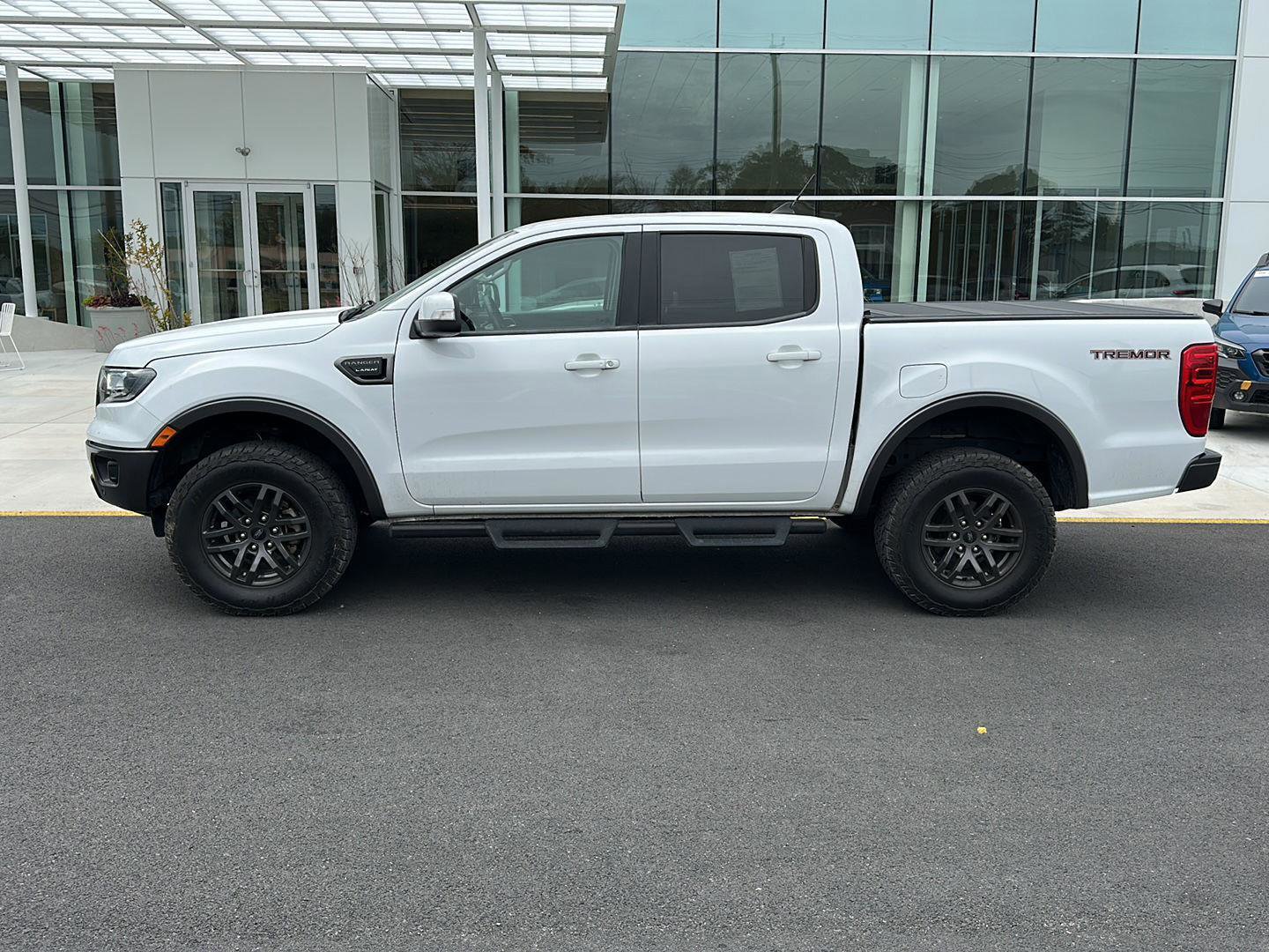 Used 2022 Ford Ranger Lariat w/ Tremor Off-Road Package AWD/4WD image 8