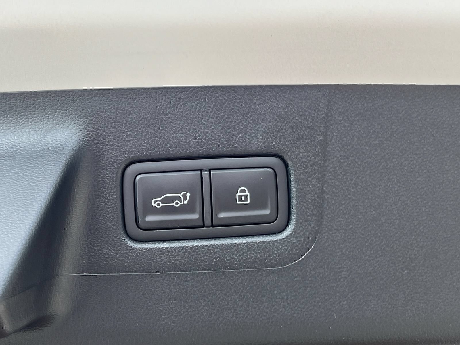 New 2026 Hyundai Santa Fe SEL FWD image 15