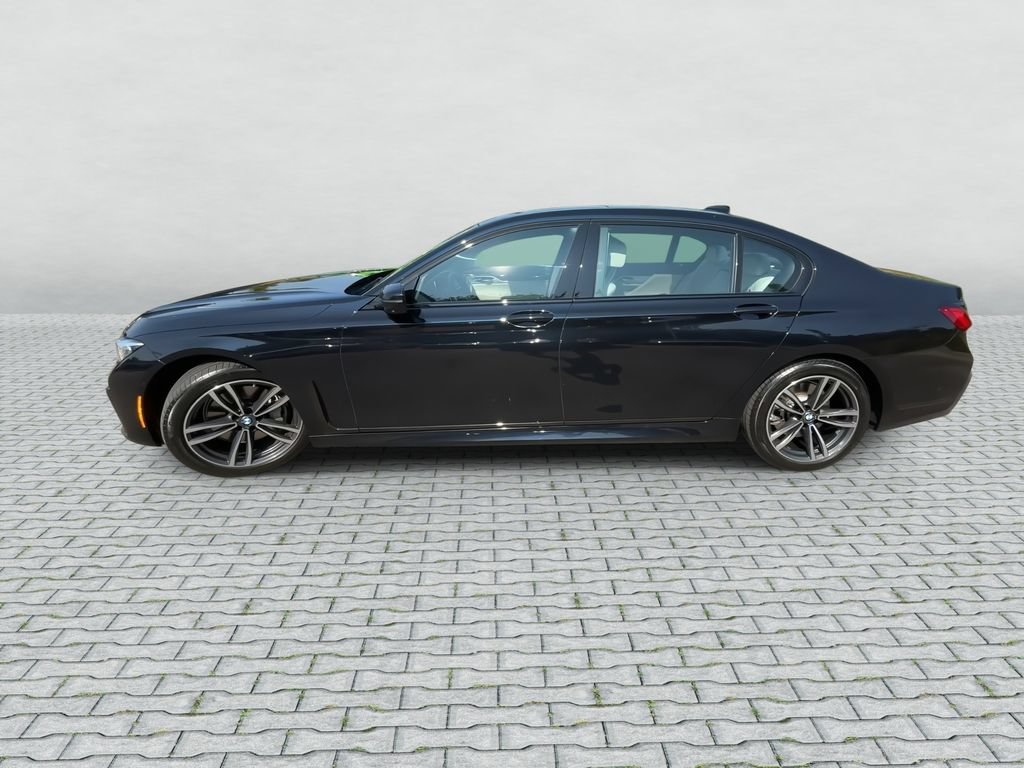 Used 2021 BMW 740i xDrive w/ Autobahn Package AWD/4WD image 5