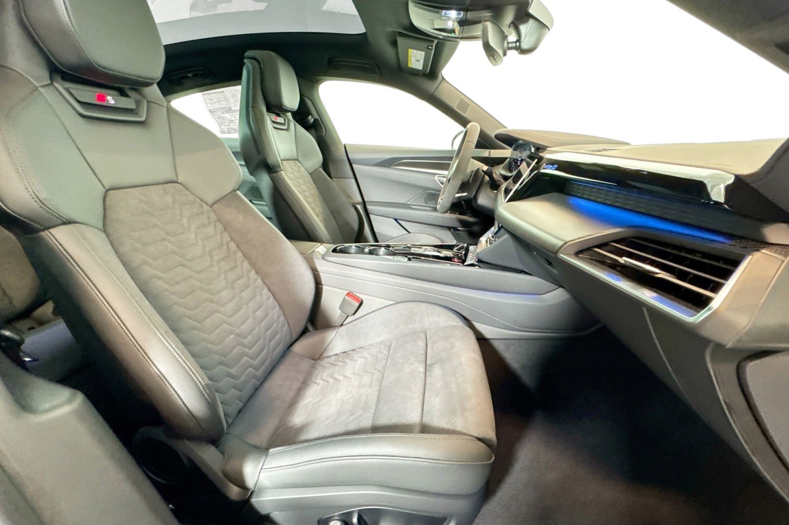 New 2026 Audi S e-tron GT Premium Plus image 26