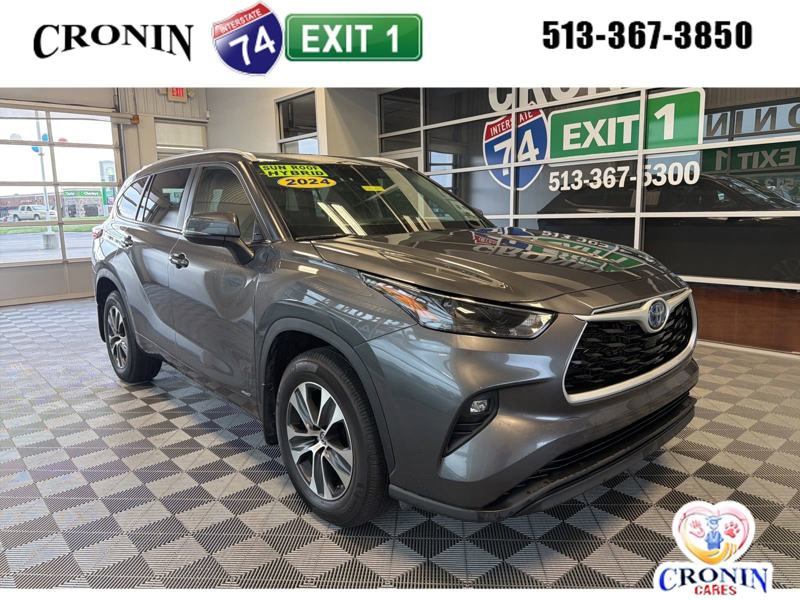 Used 2024 Toyota Highlander XLE
