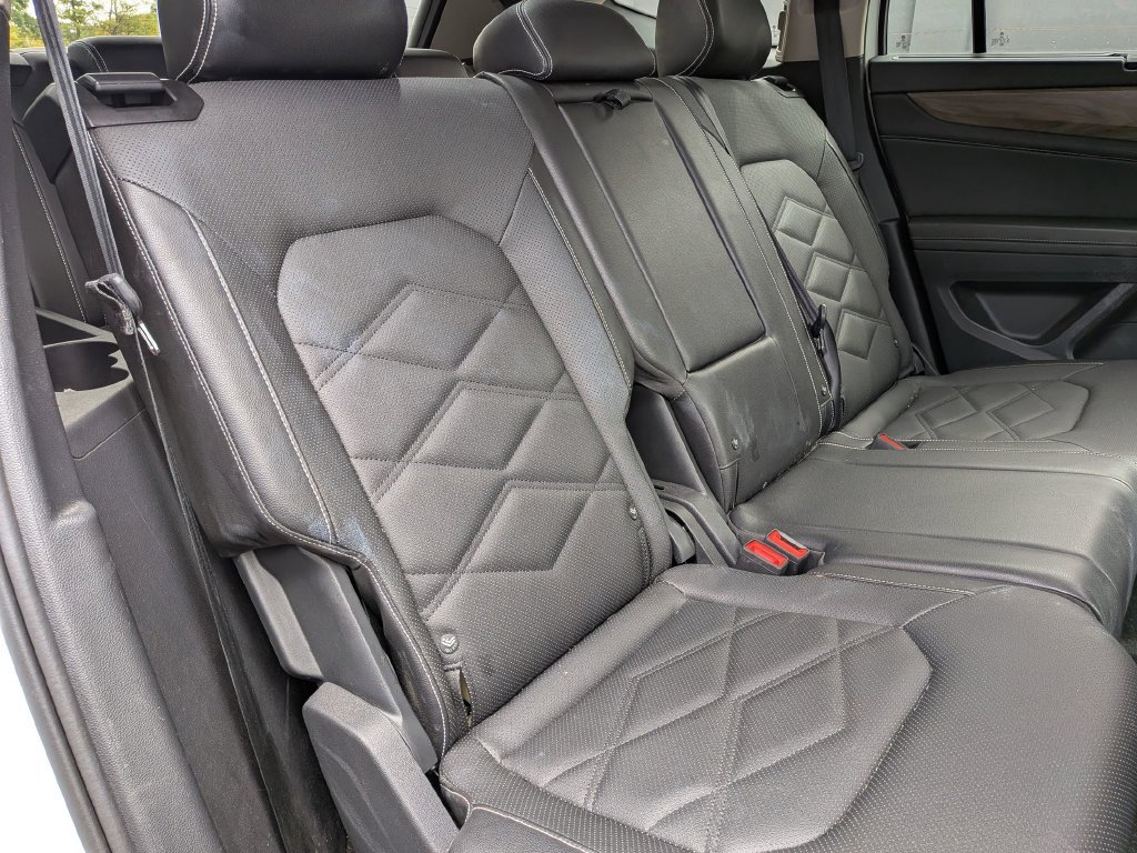 Used 2024 Volkswagen Atlas SE FWD image 32