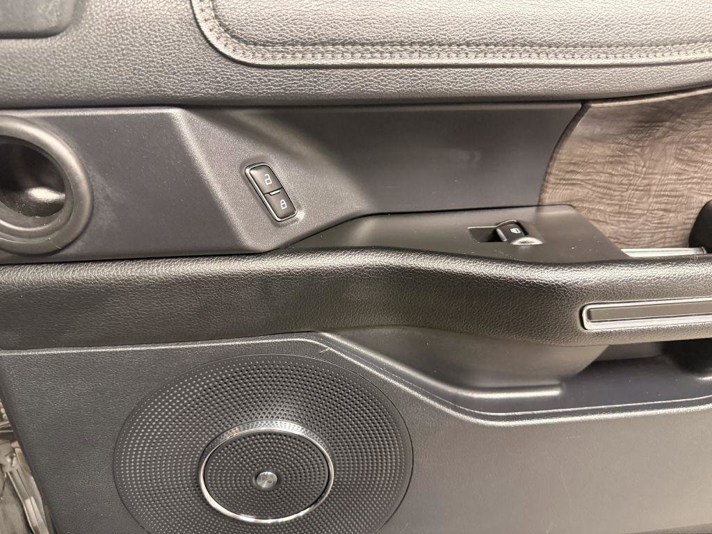 Used 2021 Ford Expedition Max Limited AWD/4WD image 47