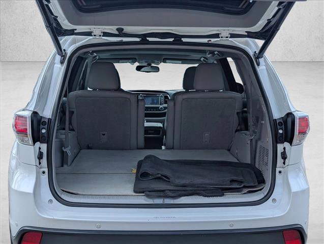 Used 2015 Toyota Highlander Limited FWD image 6