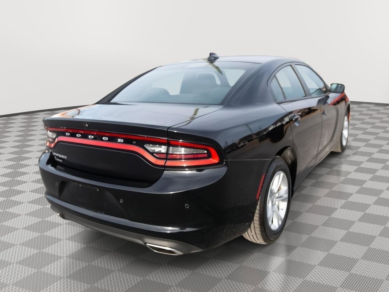 Used 2023 Dodge Charger SXT image 5