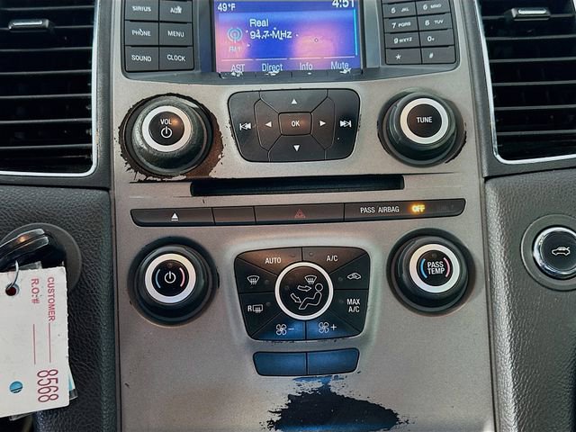 Used 2016 Ford Taurus SEL FWD image 15