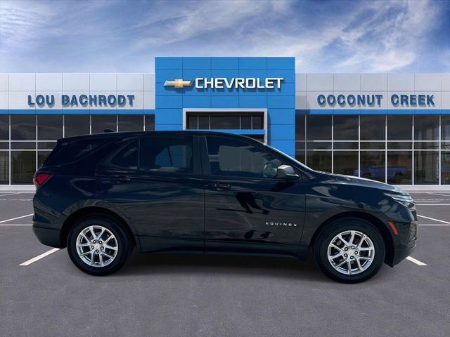 Used 2024 Chevrolet Equinox LS image 9