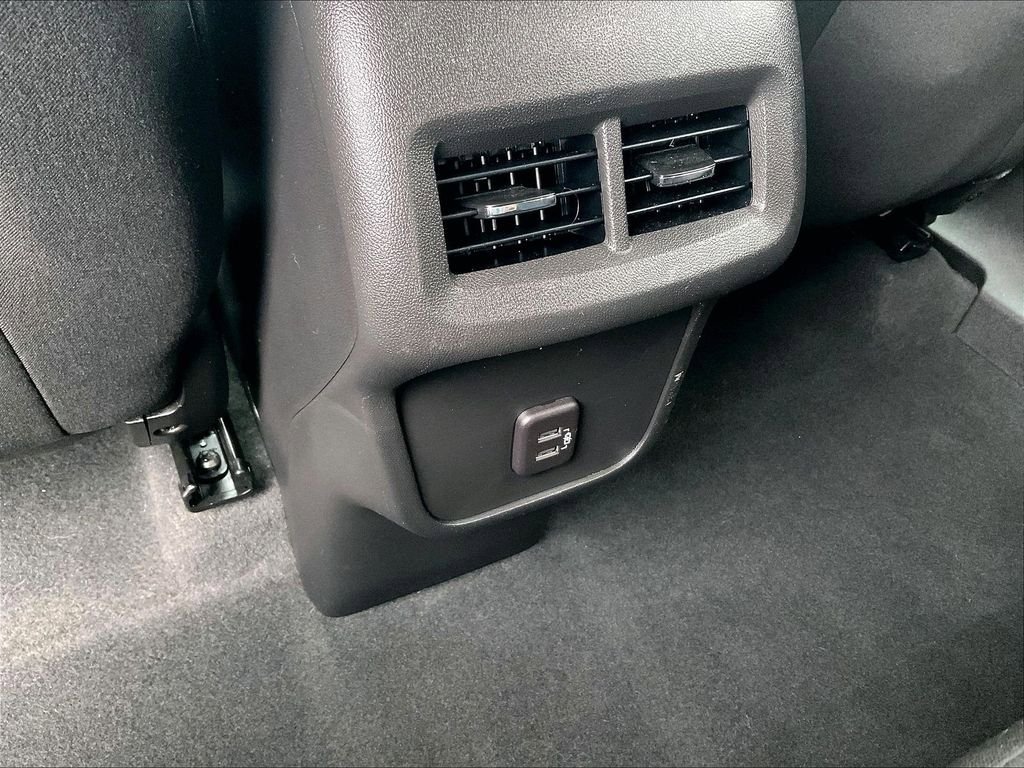 Used 2022 Chevrolet Equinox LT AWD/4WD image 25