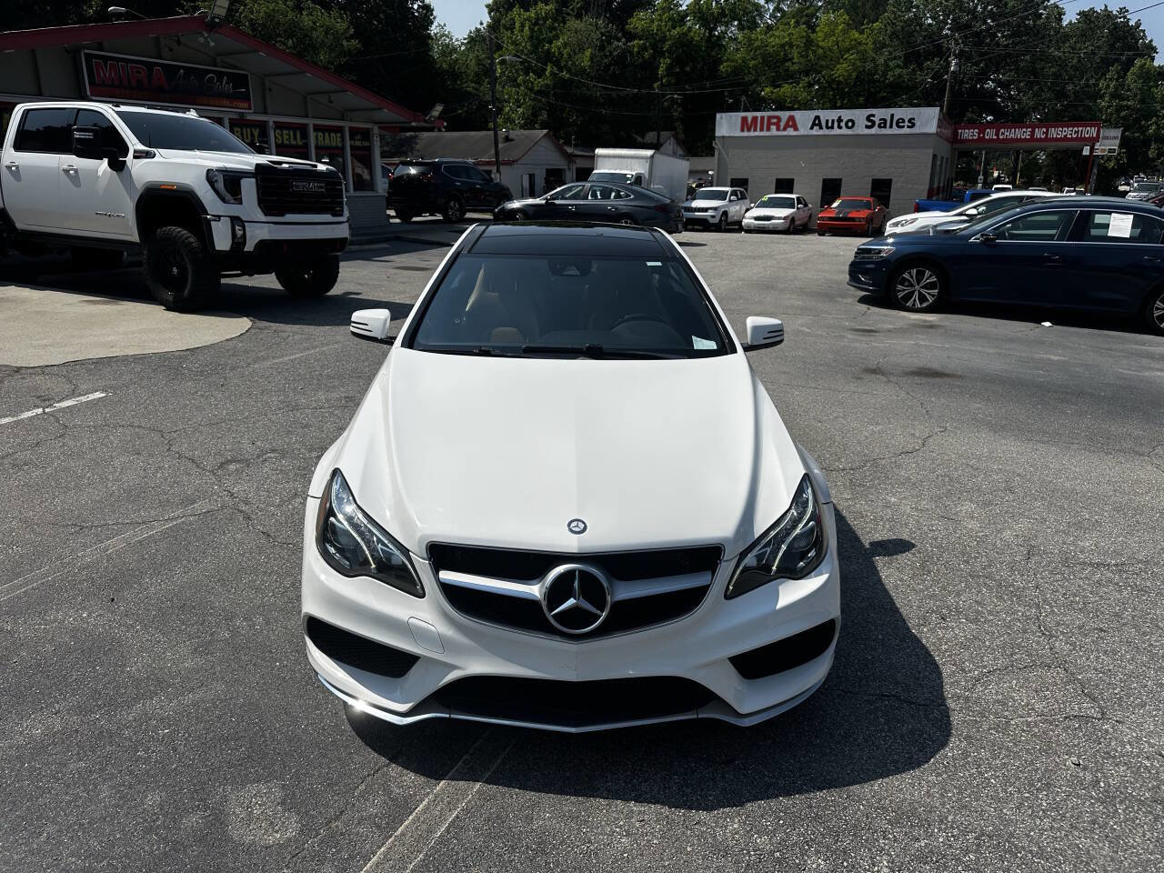 Used 2016 Mercedes-Benz E 400 4MATIC Coupe image 10