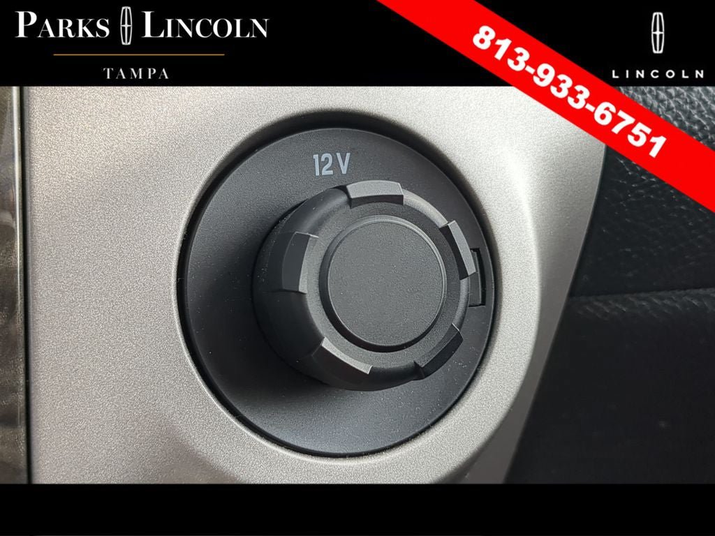 Used 2017 Ford Expedition Limited w/ Equipment Group 301A RWD image 25