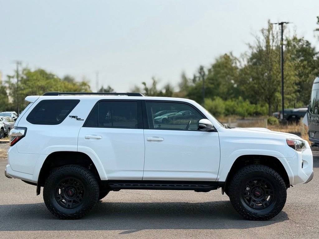 Used 2023 Toyota 4Runner TRD Off-Road Premium w/ Moonroof Package AWD/4WD image 6