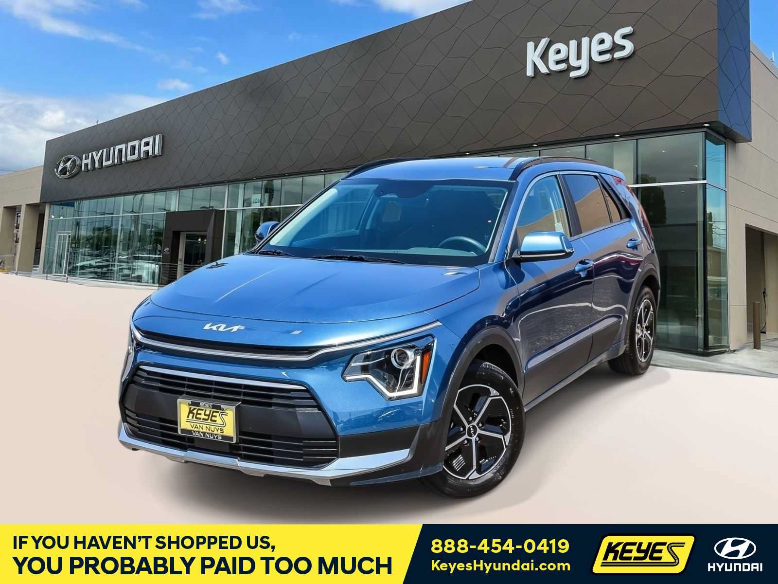 Used 2025 Kia Niro EX FWD image 1