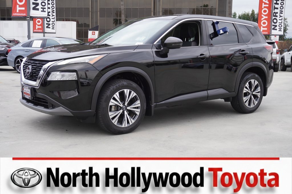 Used 2022 Nissan Rogue SV image 4