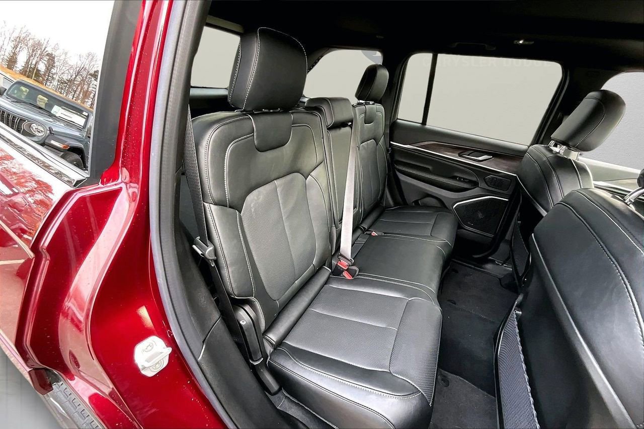 New 2026 Jeep Grand Cherokee Limited image 22