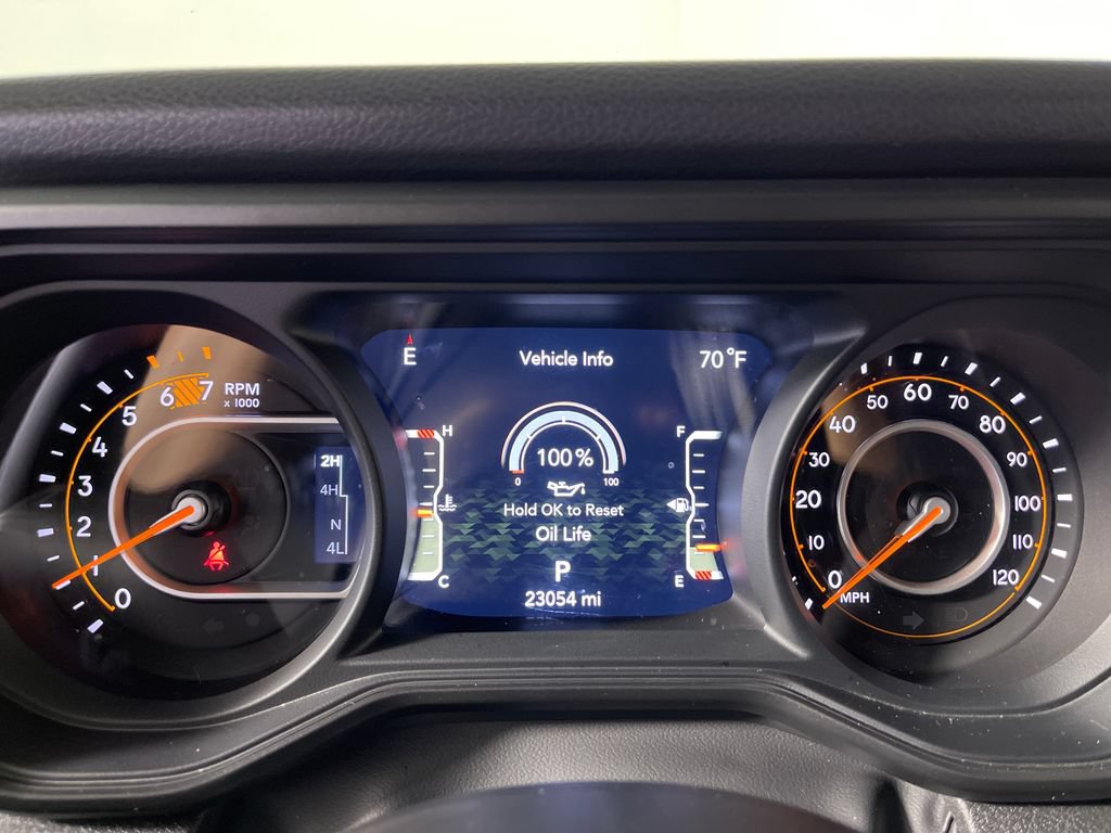 Used 2025 Jeep Wrangler Unlimited Sport AWD/4WD image 20