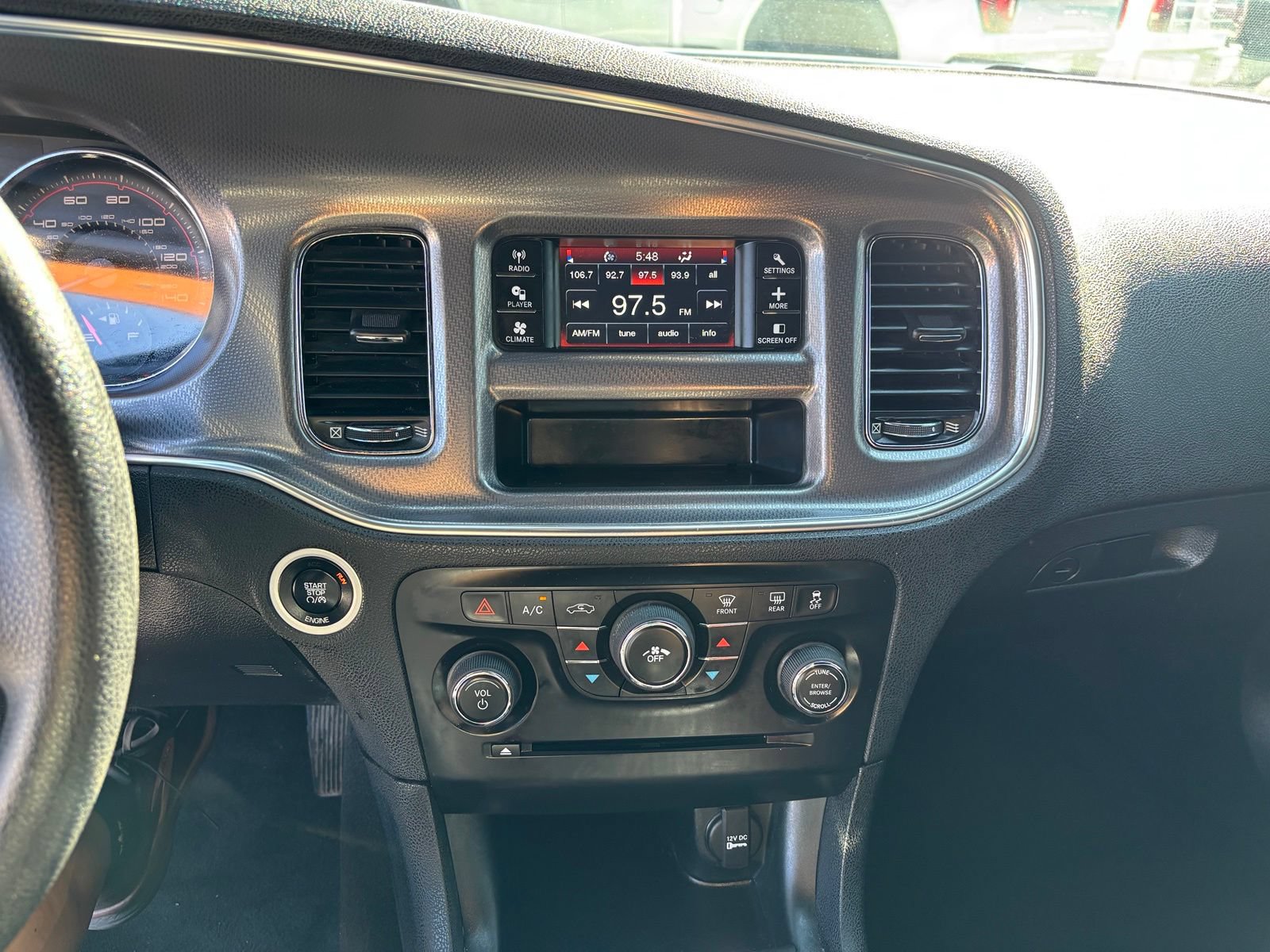 Used 2014 Dodge Charger SE RWD image 17