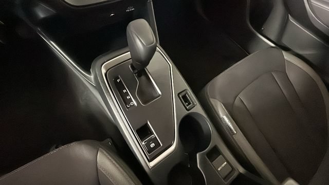 Used 2022 Nissan Rogue S FWD image 53
