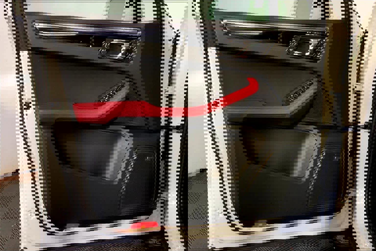 Used 2025 Porsche Macan image 25