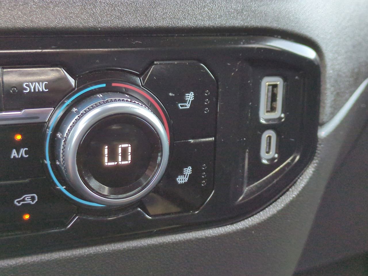 Used 2023 GMC Sierra 1500 Elevation image 21