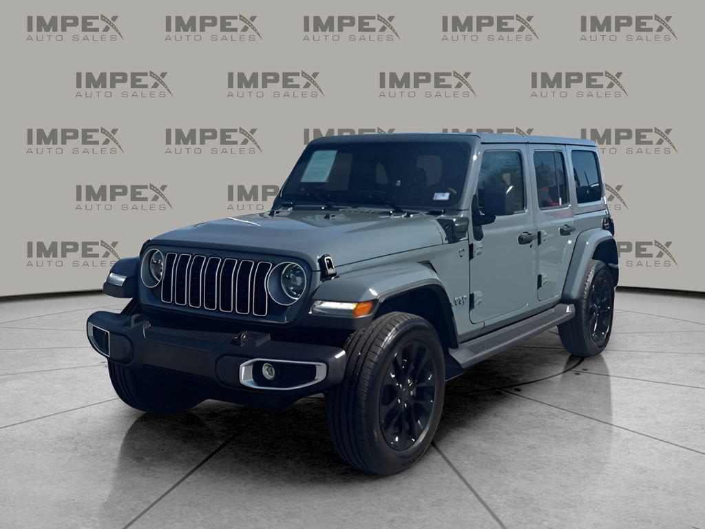 Used 2025 Jeep Wrangler Unlimited Sahara AWD/4WD image 1