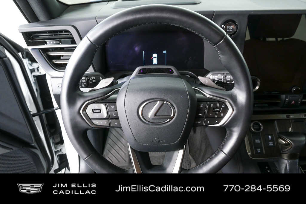 Used 2024 Lexus GX 550 w/ Accessory Package (2T) AWD/4WD image 9