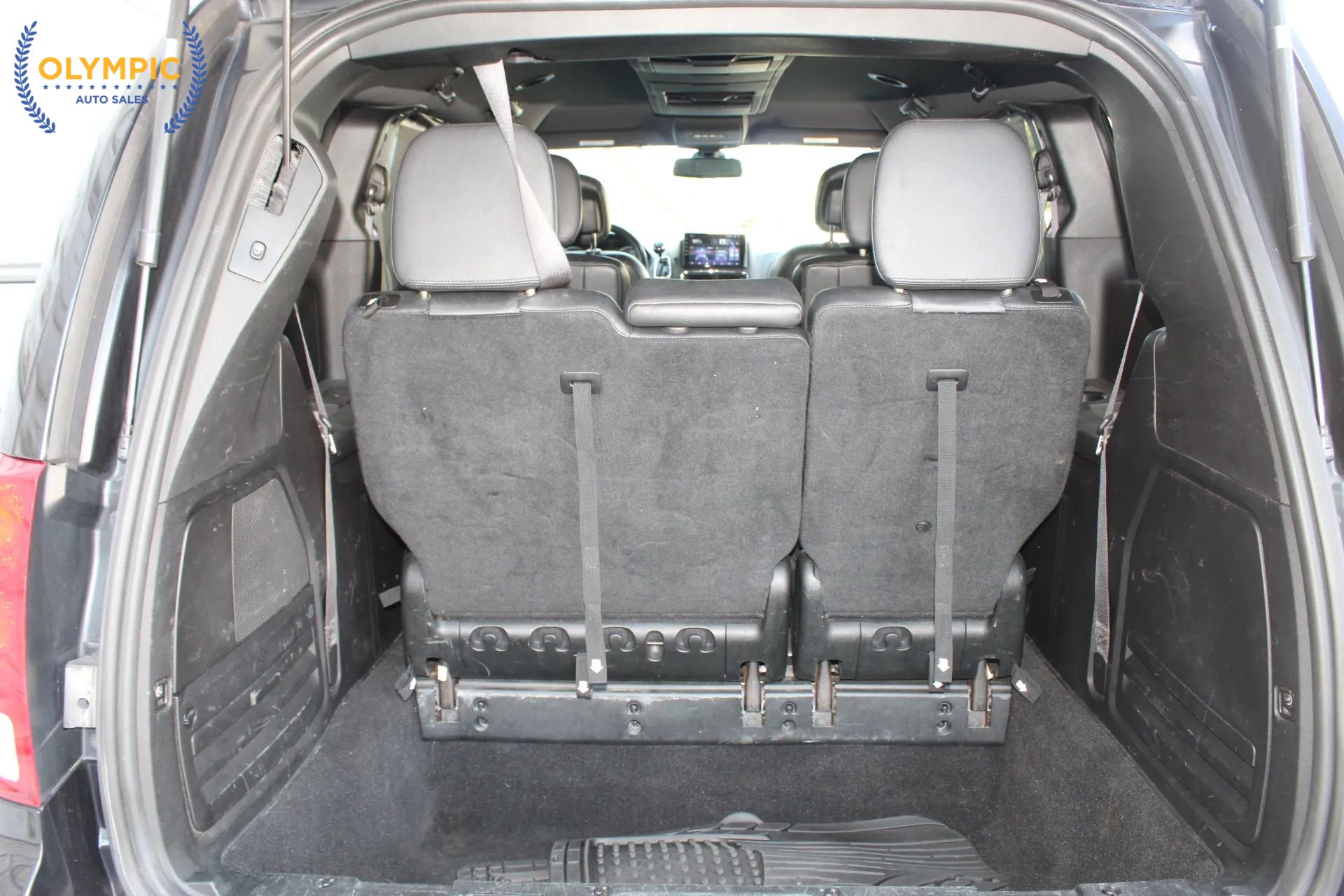 Used 2018 Dodge Grand Caravan GT FWD image 41