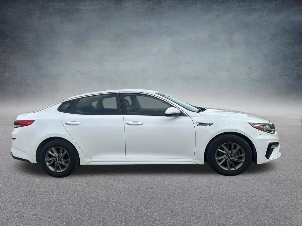 Used 2020 Kia Optima LX image 6