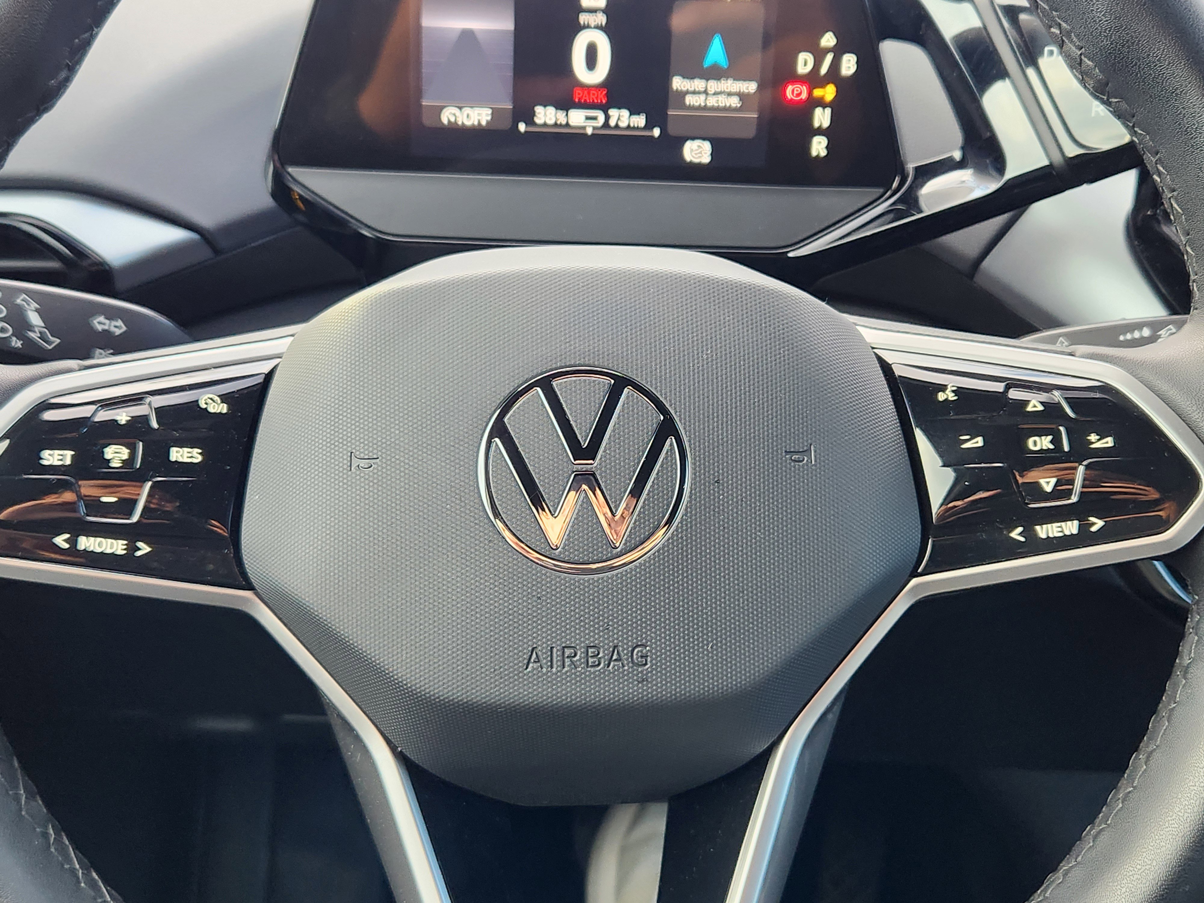 Used 2023 Volkswagen ID.4 Pro image 7