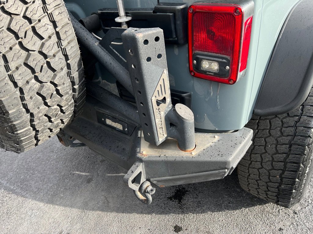 Used 2015 Jeep Wrangler Unlimited Sport image 47