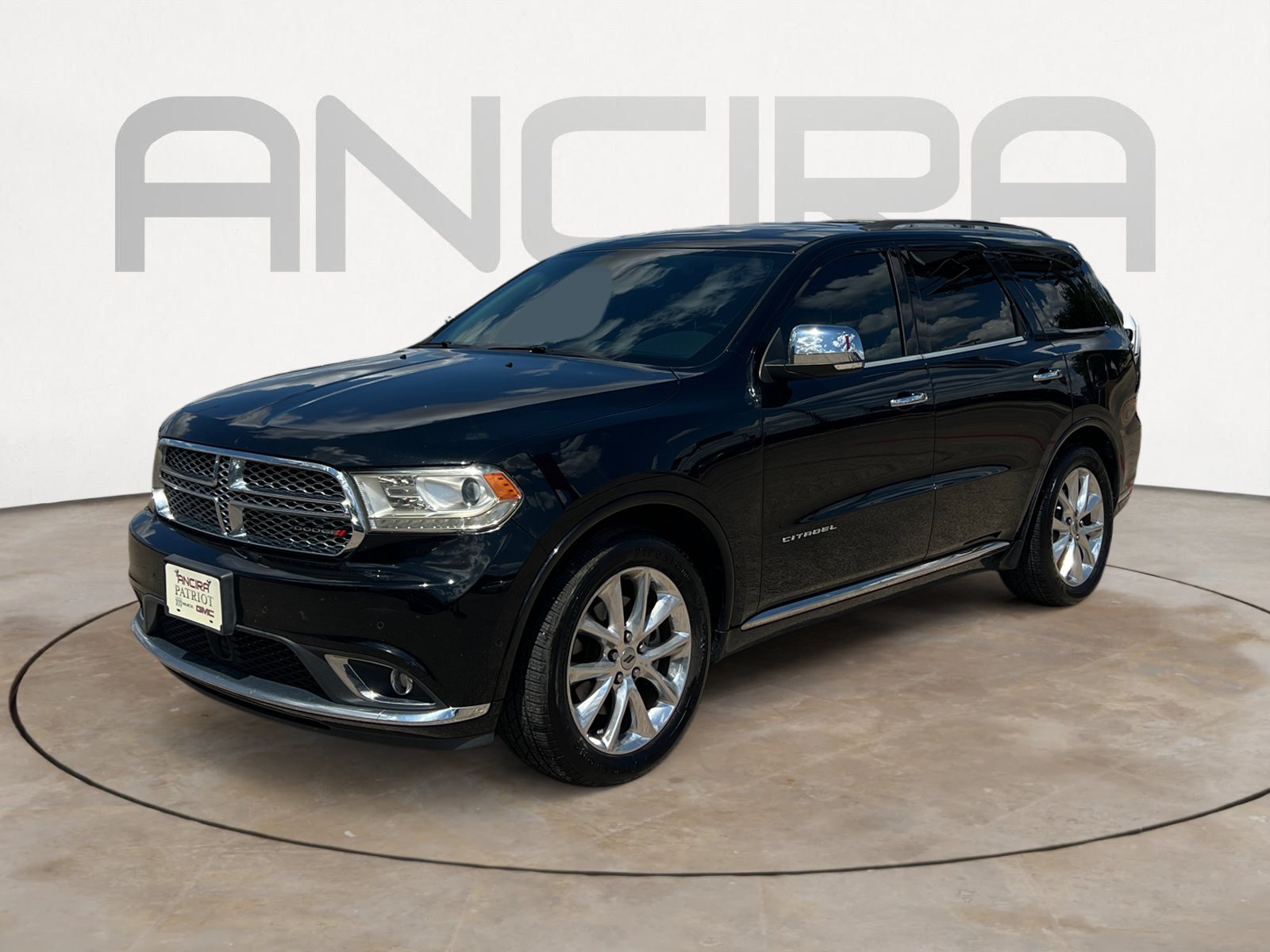 Used 2020 Dodge Durango Citadel w/ Technology Group RWD image 6