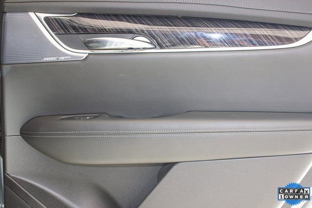 Used 2025 Cadillac XT6 Premium Luxury image 14