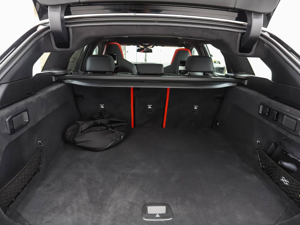 New 2026 BMW M5 Touring image 25