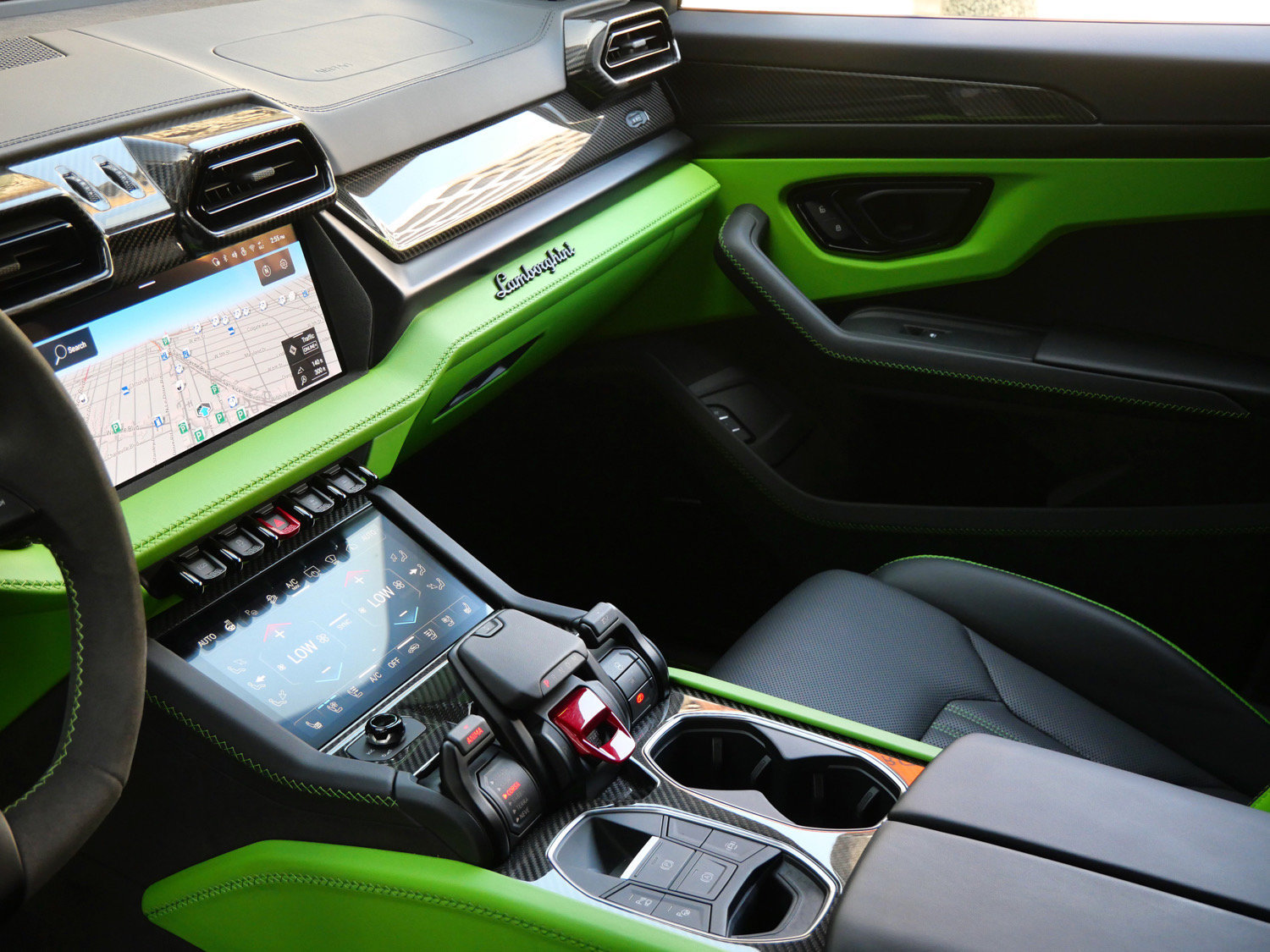 Used 2026 Lamborghini Urus S AWD/4WD image 17