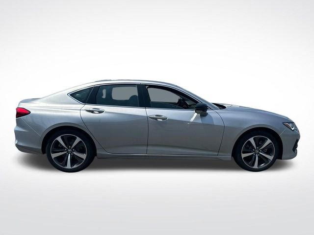 Certified 2025 Acura TLX w/ Technology Package image 5